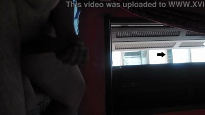Man exposes himself to curious neighbors during late-night hotel masturbation - yesvids.com
