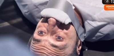 Flexible youthful woman demonstrates off her tight g-spot while posing for camera - ah-me.com