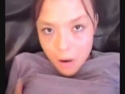 Asian amateur explores her body to a satisfying climax - yesvids.com