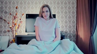 Blonde step sister takes every inch deep and earns a facial - yesvids.com