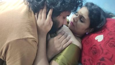 Nighty Boobs Suck Romance Of Indian Couples - desi-porntube.com - India