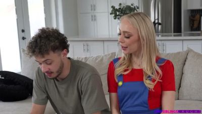 Step-sister earns creampie reward after winning video game challenge - yesvids.com