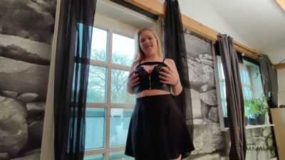 Chubby American blonde Maja rides in reverse cowgirl and gets filled inside - yesvids.com - Germany - Usa