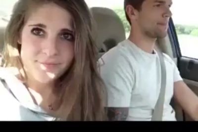 Tattooed brunette in green lingerie gives a passionate car blowjob outdoors - yesvids.com