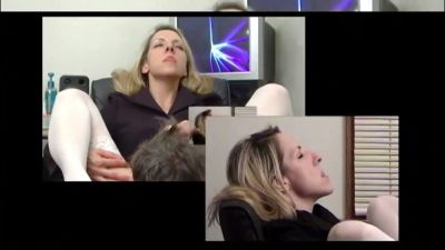 Blonde boss demands oral service from her assistant in the office - yesvids.com