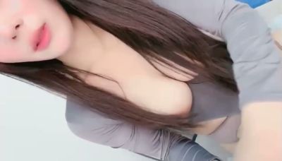 Mature woman in sheer stockings pleasures herself on a gray chair - yesvids.com