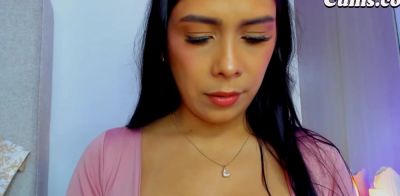 Latina Babe Fucks Her Hairy Pussy - ah-me.com