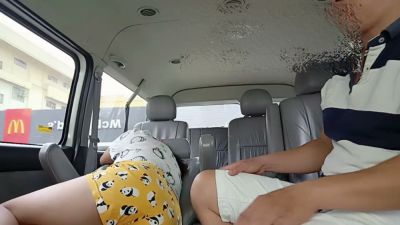 Skinny couple gets intimate in a parked car near a fast food outlet - yesvids.com