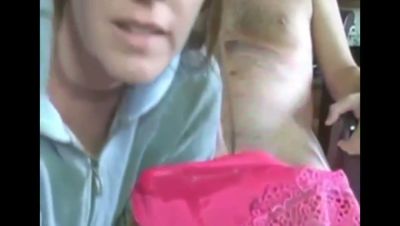 MILF in green jacket gives blowjob with pink lace panties - yesvids.com