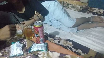 Intimate encounters between dark-skinned and light-skinned lovers in a private bedroom - yesvids.com - India
