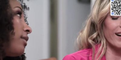 Busty mature woman opens her with phat boobs - ah-me.com