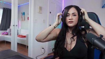 some stepmom you are... - hclips.com - Usa