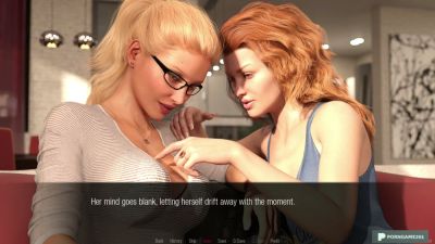 Blonde and redhead reconnect intimately in their modern shared home - yesvids.com - Usa