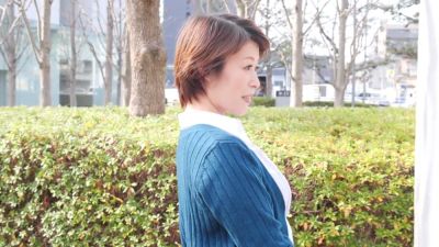 Married Japanese woman Akihara Akina cheats on camera in a raw documentary session - yesvids.com - Japan