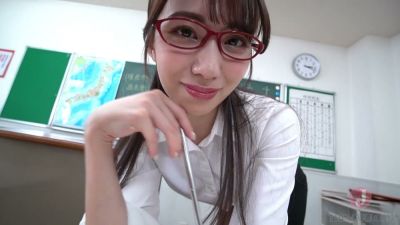Asian teacher leads a sensual lovemaking lesson in the classroom - yesvids.com