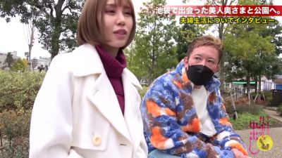 Japanese wife rides her husband in their living room and takes him deep with her hands and mouth - yesvids.com - Japan