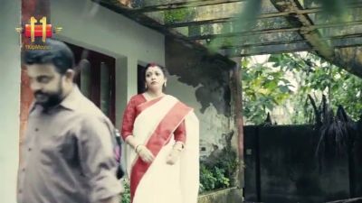 Young Bangladeshi woman torn between family duty and secret passion - yesvids.com - India