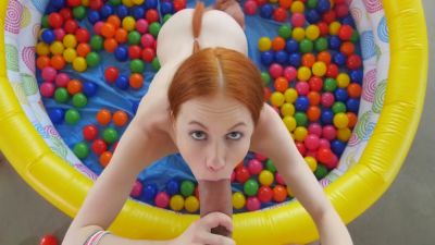 Slender American women in stockings explore toys and oral pleasure in a dynamic compilation - yesvids.com - Usa