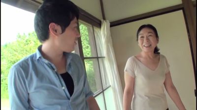 Japanese wife takes control in traditional home with bold fingering and riding - yesvids.com - Japan