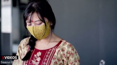 Skinny South Asian maid in traditional dress gets taken by her boss in the office - yesvids.com - India - Pakistan