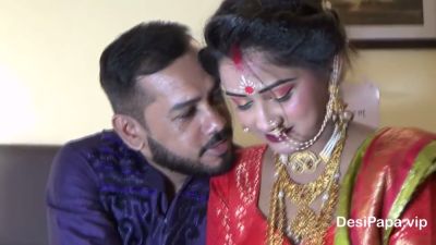 Young Indian bride Sudipa celebrates her wedding night with passionate creampie sex - yesvids.com - India