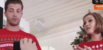 Taboo teen stepsister gets oral during family Christmas image session with teenager 18 - ah-me.com