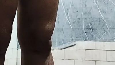 Rupss Gets Oiled Up Before Her Bath – Indian Babe Teases Close-Up - xxxfiles.com - India