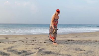 Hot Mature Blonde Wife Gets a Passionate Blowjob and Missionary Fuck in Stockings - veryfreeporn.com - Germany