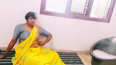 Indian Middle Aged Aunty Gets Huge Cock From Step Daughter's Husband – Telugu Dirty Talk - veryfreeporn.com - India
