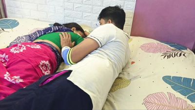 Stepbrother fingers tight teen pussy and cums on her tits - veryfreeporn.com - India - Britain