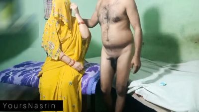 Big Ass Saree Bhabhi Moans Loud During Desi Anal Fuck - veryfreeporn.com