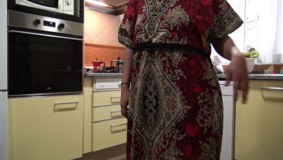 My StepMom Susan Craves My Tongue On Her Hairy Pussy In The Kitchen - veryfreeporn.com - Britain