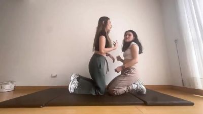 ScarlettandC Lesbian Wrestling Game – Amateur Latinas Fight for Submission - porntry.com - Spain - Colombia