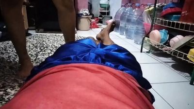 Cold Night Warm Mouth: Wifey Milks My Cock Indoors - veryfreeporn.com - Indonesia
