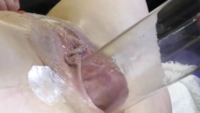 Deep Keely Spreads Wide Open: Dildo & Glass Extreme Insertion Close-Up - veryfreeporn.com