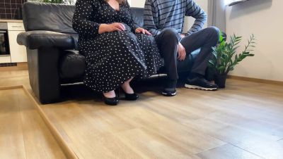 Stepmom's Huge Natural Tits Got Me Cumming - veryfreeporn.com