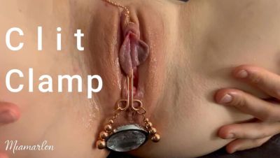 Clit Clamp, Butt Plug & Vibrator Give Blonde a Huge Orgasm - veryfreeporn.com - Britain