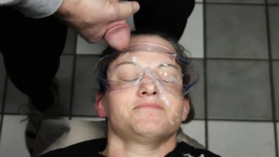 Dirty Dees Gets a Huge Facial Cumshot to Finish the Year - porntry.com - Britain - Usa