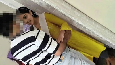 Desi teen Hotdostt takes Indian BF’s cock in tight anal first time - porntry.com - India