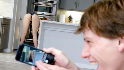 Lauren Phillips - Rion King - Hairy Ginger Mom Lauren Phillips Gets a Big Dick Titty Fuck From Step-Son - veryfreeporn.com - Britain