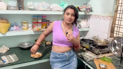 Hotty_ragini's Sahar Bhabhi First Time Devar Sex in Kitchen Tight Pussy Viral Video - veryfreeporn.com - India