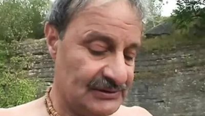 Outdoor MILF Love: Modern Family Full Movie - veryfreeporn.com - Italy
