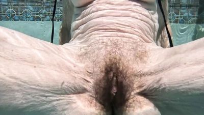 Hairy Amateur Pool Fucking & Outdoor Shower in Slow Motion - veryfreeporn.com - Britain