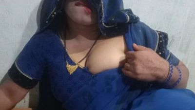 Huge Titted Indian Babe Fucks Hard In Saree - veryfreeporn.com - India - Nepal