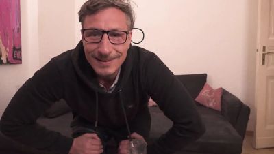 Jason Steel - Hot Amateur MILF Sydney Schmid Gives Steamy Interview & Blowjob - veryfreeporn.com - Germany
