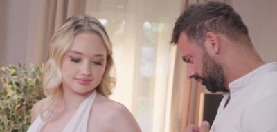 My busty girlfriend loves it in the ass - inxxx.com - Russia