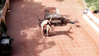 Amateur Couple Caught Fucking in the Courtyard – Outdoor Doggystyle Blowjob - xxxfiles.com - India - Spain