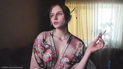 Look into My Eyes While I Smoke – Big Tits Blonde Teen Solo - porntry.com - Japan