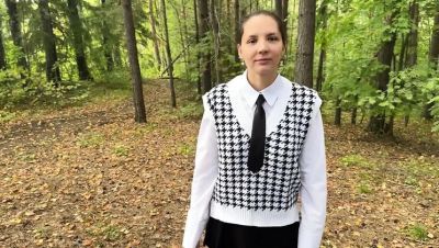Stepdaughter Studies Then Gets Anal and Creampie in the Forest - porntry.com