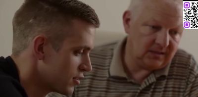 Mature brown haired lady likes her aging father - ah-me.com